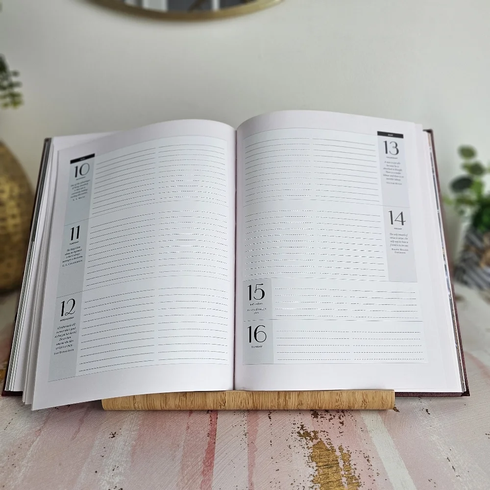 NEW Rolls-Royce Owners’ Club 2004 Elegant Desk Diary – Vintage Collectible